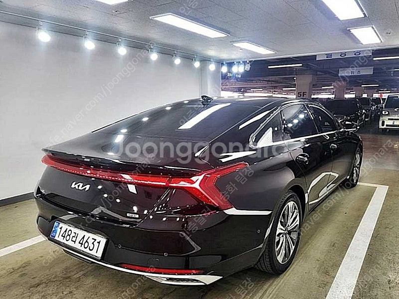 29,774 km K8 중고 하이브리드 시그니처 중고자...--8