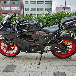 스즈키 2021 GSX R125 팝니다