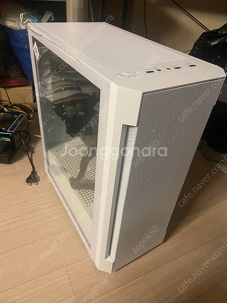 9600x b650 32g 반본체 글카없음 고수율--0