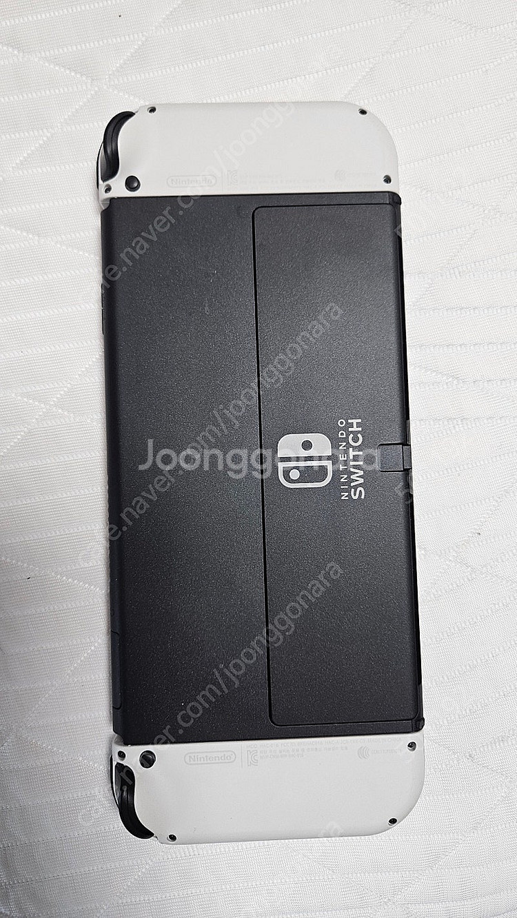 닌텐도 스위치 oled + 타이틀1 팝니다.--3