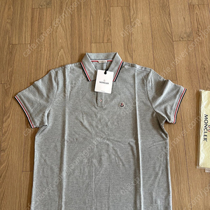 몽클레어 반팔 카라티셔츠 그레이 L,XL 새제품