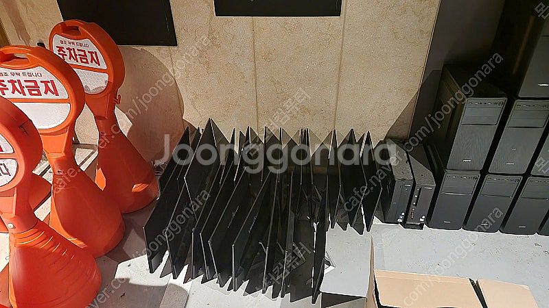 삼성 엘지 등 각종 브랜드, 사이즈 별 모니터 판매합니...--6