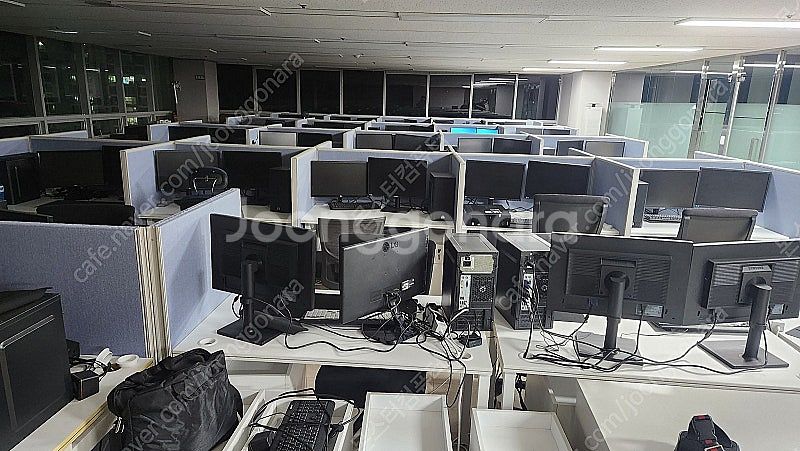 삼성 엘지 등 각종 브랜드, 사이즈 별 모니터 판매합니...--8
