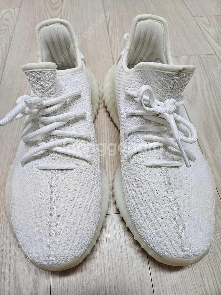 아디다스 이지부스트 350 V2 크림화이트 240--0