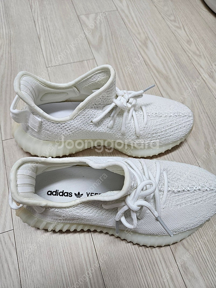 아디다스 이지부스트 350 V2 크림화이트 240--1