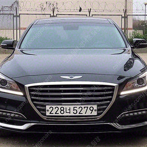 제네시스 G80 중고 제네시스 중고 가격 검정색 2017년식 3.3 GDI 럭셔리 차상태 완벽점검