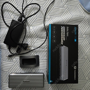 anker 앤커 777 썬더볼트4 독 판매합니다.