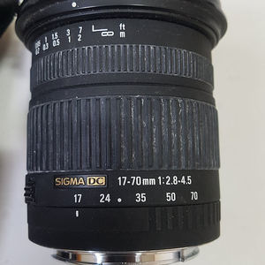 캐논 EF-S 17-55mm,EF-S 10-22mm, EF 50mm,DC 17-70mm,EOS 500D