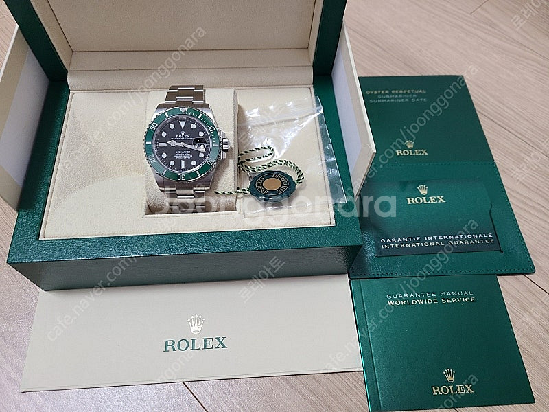 Rolex 로렉스 23년식 서브마리너 그린 스타벅스 판...--1