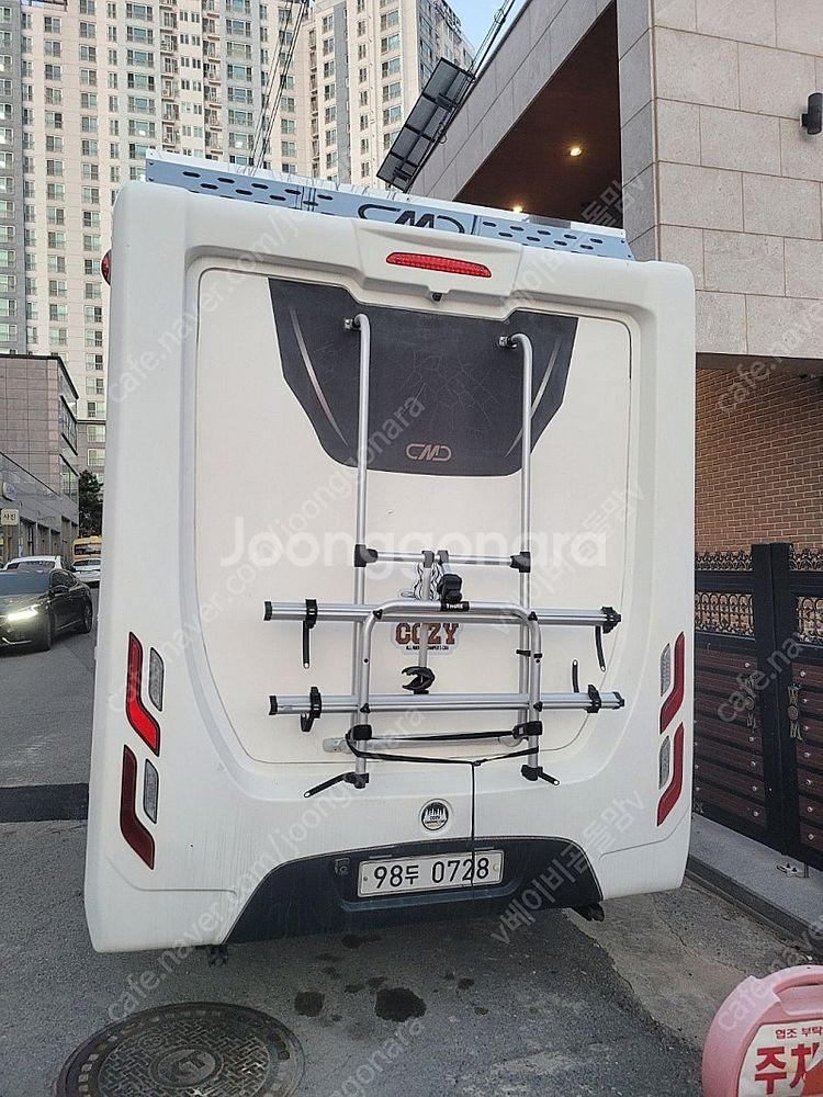 (급매)2021년식 이베코풀옵션 캠핑카--2
