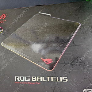 ASUS ROG BALTEUS RGB 마우스 패드