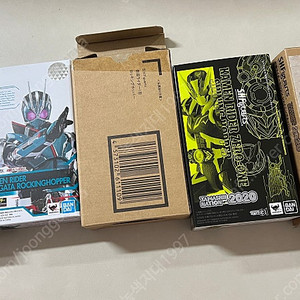 Shf 가면라이더 진골조제 쿠우가 덴오 류우키 타자돌 제로원 지오 진골 울트라맨 티가 마블 로키