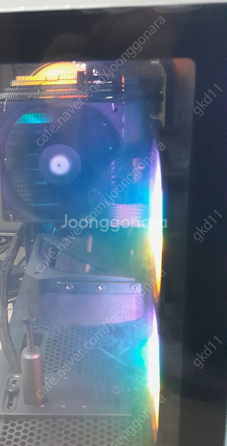 라이젠 9800x3d b850m 박격포 5070ti 팔...--2