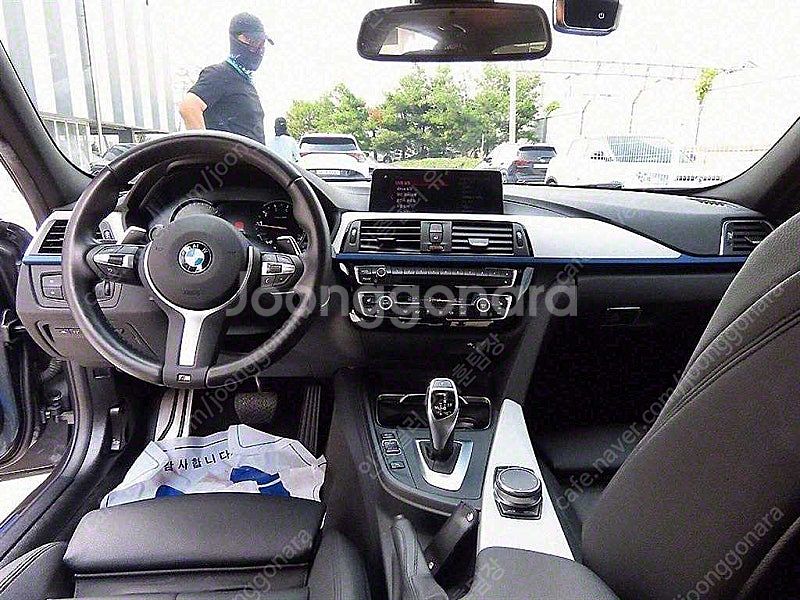 BMW 3시리즈 중고 BMW 320d 중고승용차 3시리...--8