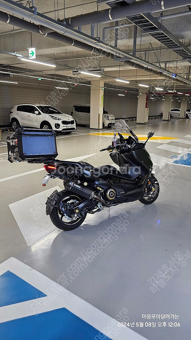20년 티맥스 690만원 급매합니다--0
