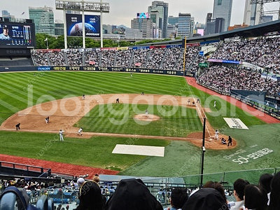 7월 6일 두산 kt전 3루 네이비석 2연석--0