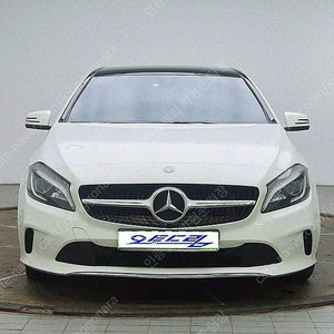 벤츠 A클래스 중고차 벤츠 중고차 수입중고차 흰색 2016년식 68,751km A200 수원중고차