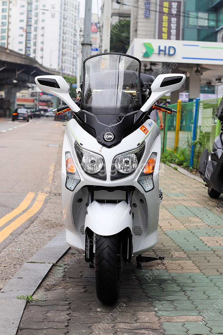 보이져125 sym 2019년식 깔끔한매물 판매합니다--0