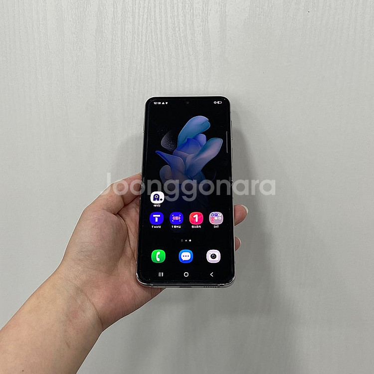 95659 갤럭시Z플립4 화이트 256GB 부산 중고폰...--1