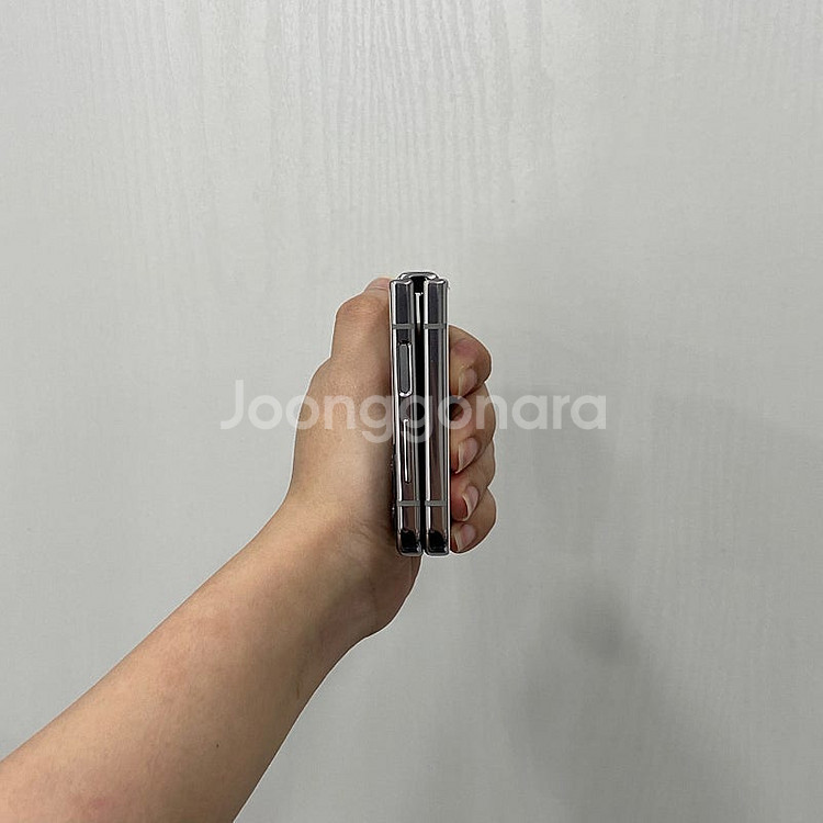 95659 갤럭시Z플립4 화이트 256GB 부산 중고폰...--6