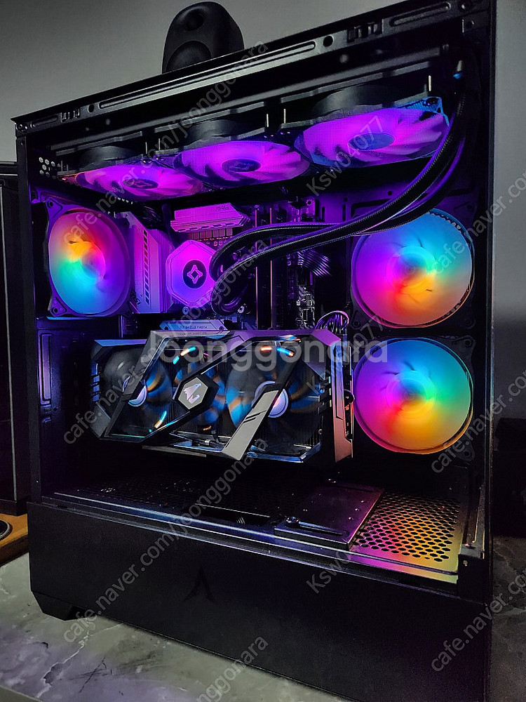 광주) i7 10700 RTX2080TI 어로스 게이밍...--0