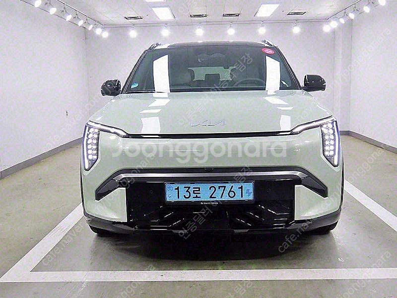 8,509 km EV3 중고 전기중고차 롱레인지 GT ...--6