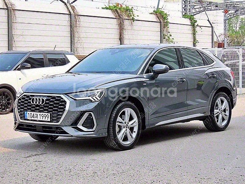 22,992 km 아우디 Q3 중고 아우디 중고 35 ...--7