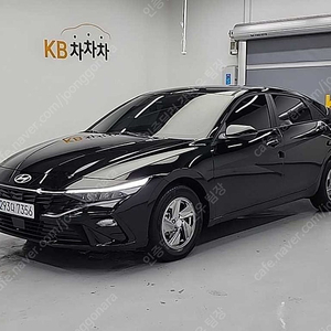 아반떼 중고 아반떼 CN7 중고 아반떼 신형 중고 검정색 2024년식 16,050km 1.6 가솔린 스마트 중고차가격비교