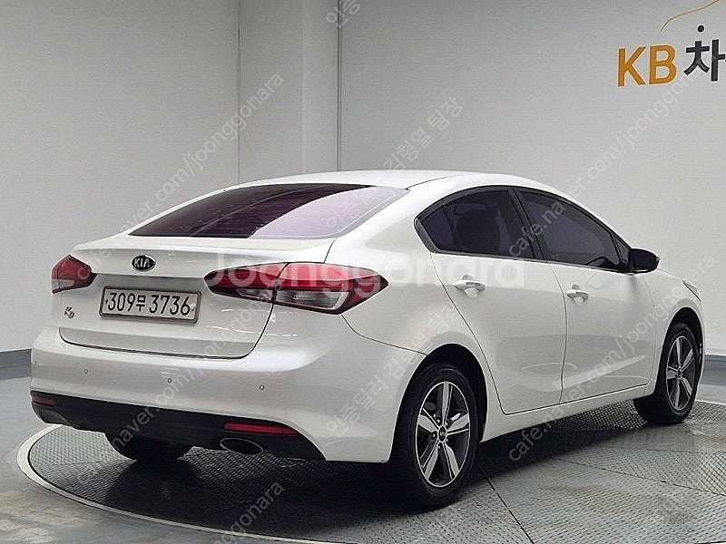 K3 중고차 시세 흰색 2018년식 83,416km 1...--4