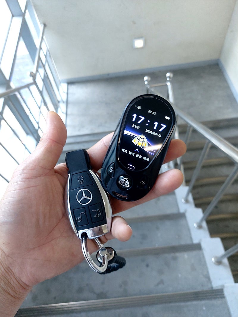 [판매] 마이바흐 S580, S560, S680, GLS600, S600 기존 차량키에서 디지털키로 업그레이드, 근접도어, 트렁크열림/닫힘 기능 탑재