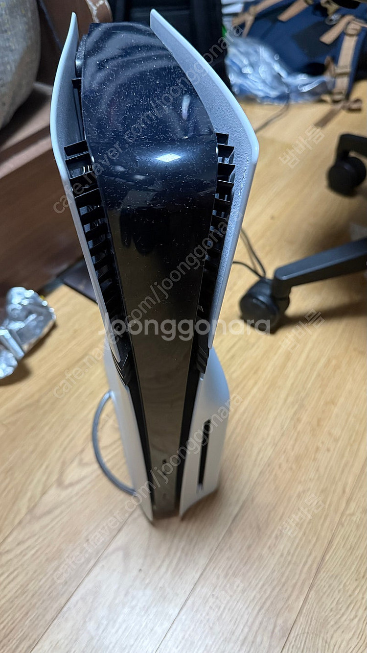 ps5 pro + 디스크 세트 수직 거치대 팝니다--0