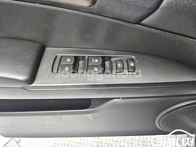 KG모빌리티(쌍용) 더뉴코란도스포츠 CX5(2WD) 중...--4