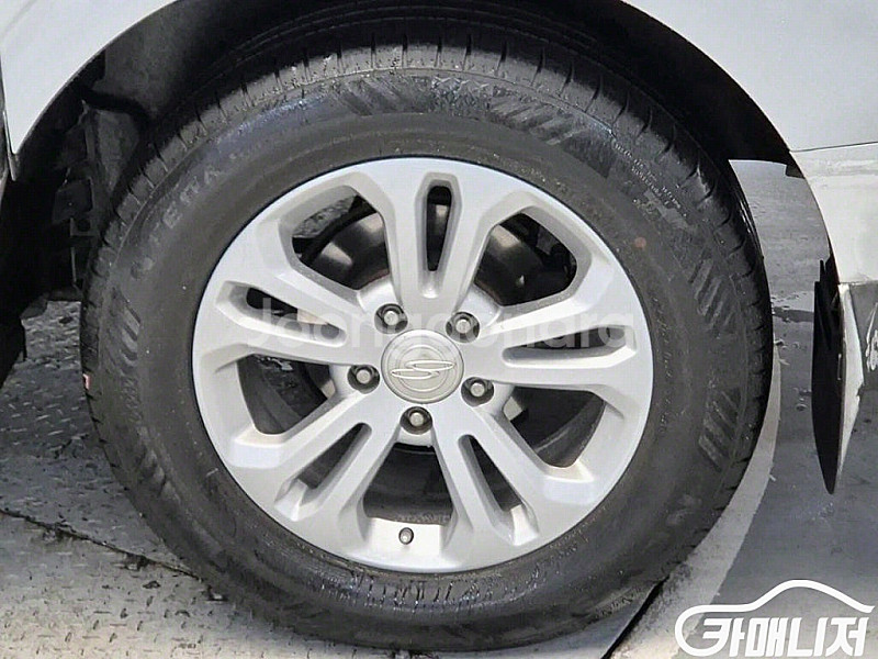 KG모빌리티(쌍용) 더뉴코란도스포츠 CX5(2WD) 중...--9