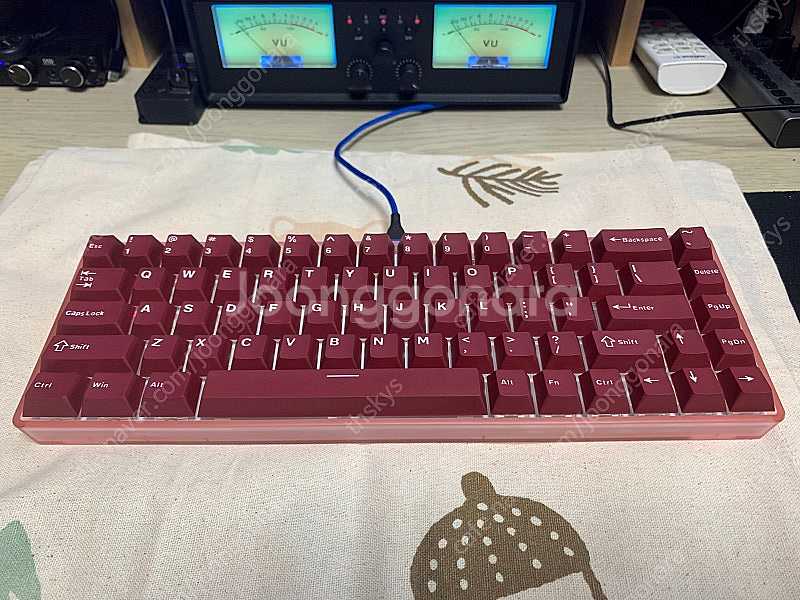 Novice 68 65배열 키보드 판매합니다.--4