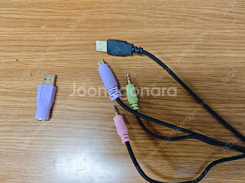 제닉스 Tesoro M7 기계식 LED2 키보드--1