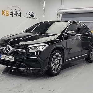 42,671 km 벤츠 GLA클래스 중고 벤츠 GLA 중고 H247 GLA250 4MATIC 최저가 중고차 24시 상담가능 검정색