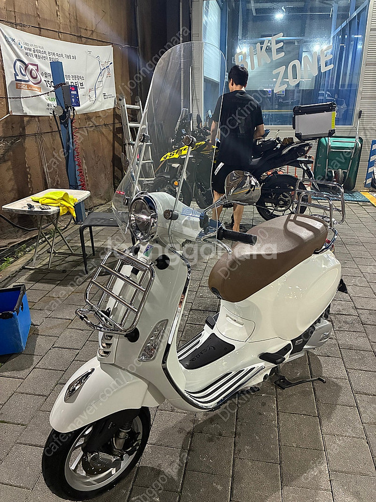 24년식 베스파 프리마베라--0