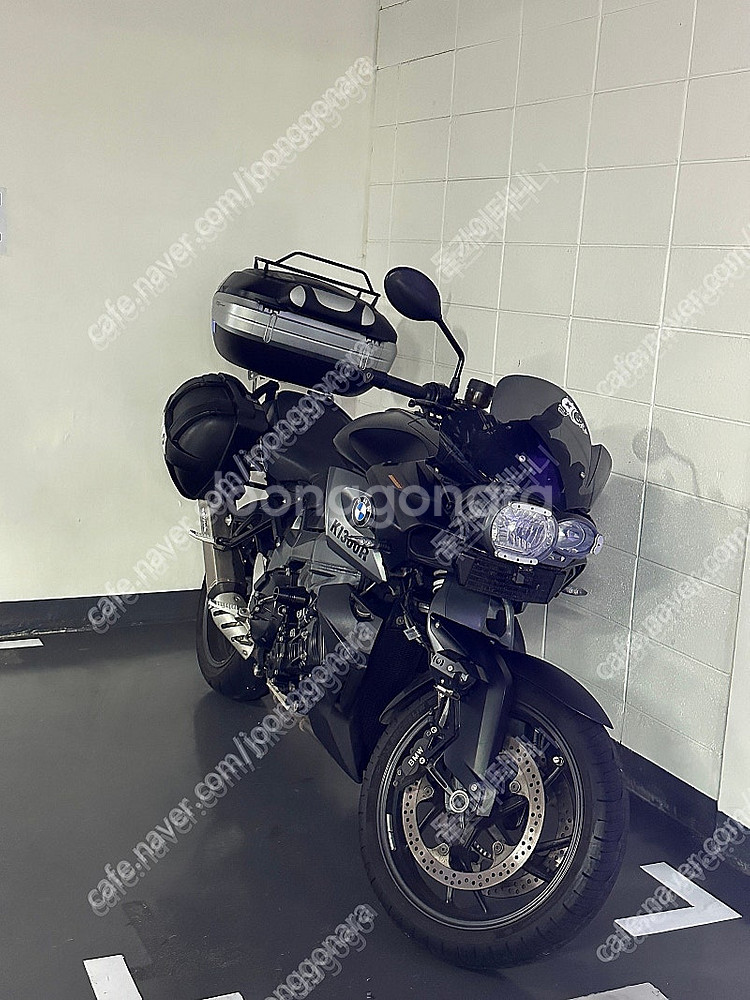 BMW K1300R 12년식 정리합니다.--9