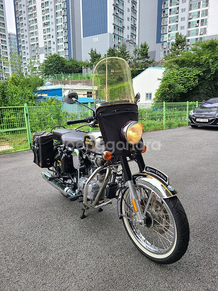 로얄앤필드 클래식500 크롬에디션 판매합니다.--1