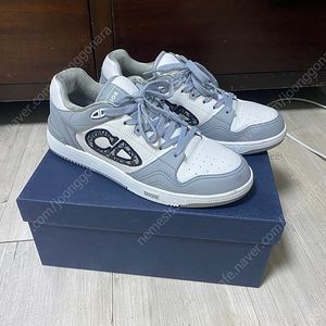 디올 스니커즈(화이트 그레이)