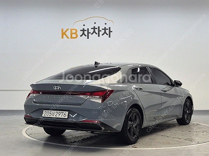 아반떼 중고차 아반떼 하이브리드 중고 차 회색 2021...--4