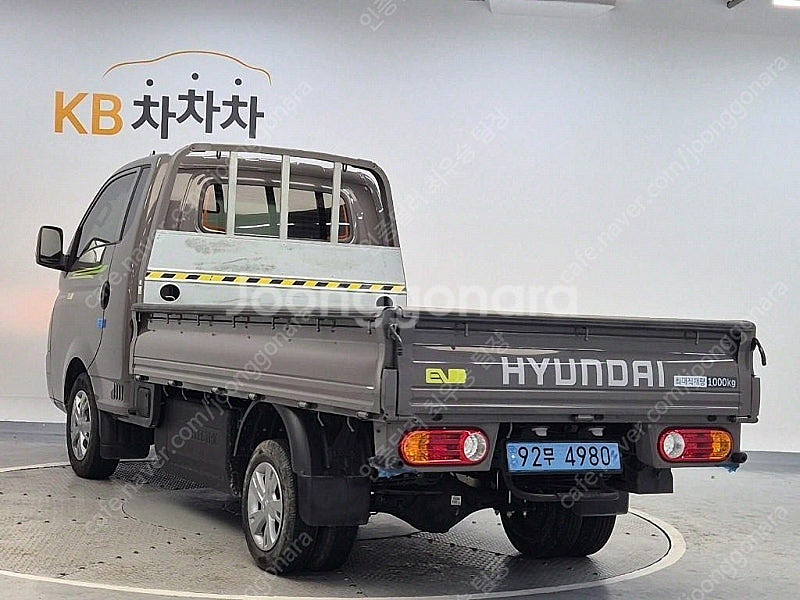 중고트럭 매매 중고화물차매매 회색 2023년식 5,89...--3