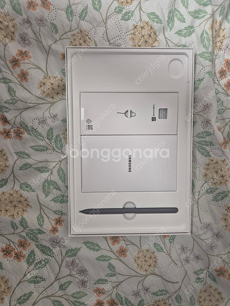갤럭시탭 s9 fe wifi 128gb 판매합니다--3