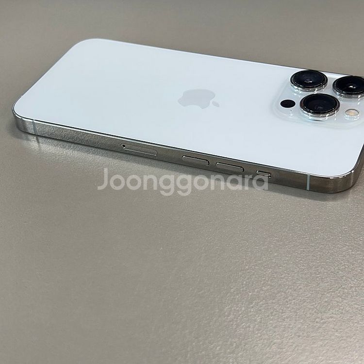 아이폰13프로 화이트색상 256용량 미파손 무잔상 상태...--6
