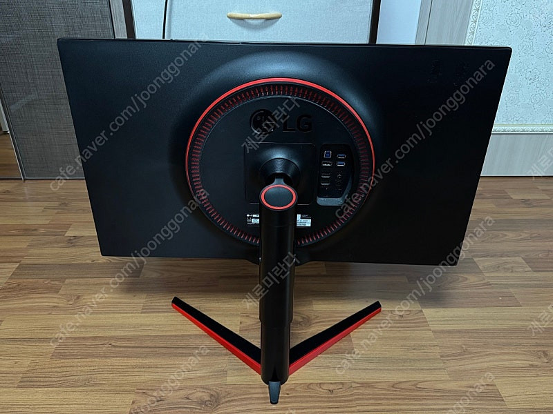 LG 울트라기어 32GK850F QHD 144HZ 모니터 판매합니다--1