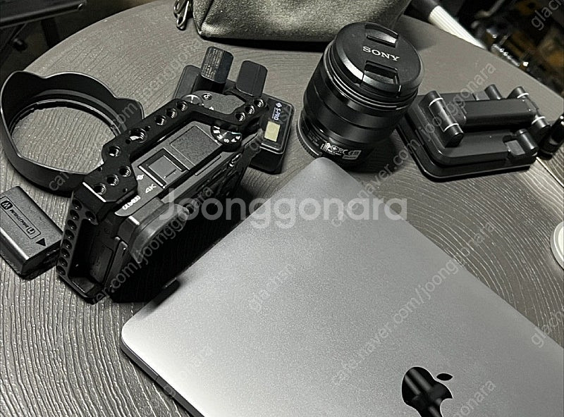 [Sony a6400 + 10-18mm f4 OSS +...--1