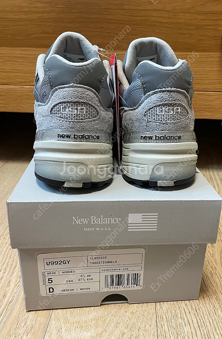 뉴발란스 992 그레이 230Size (새상품) 팝니다...--2
