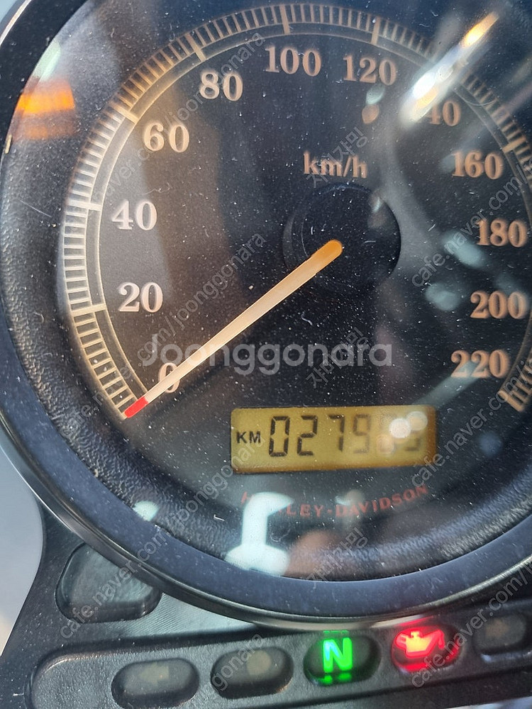 할리데이비슨 아이언883--4