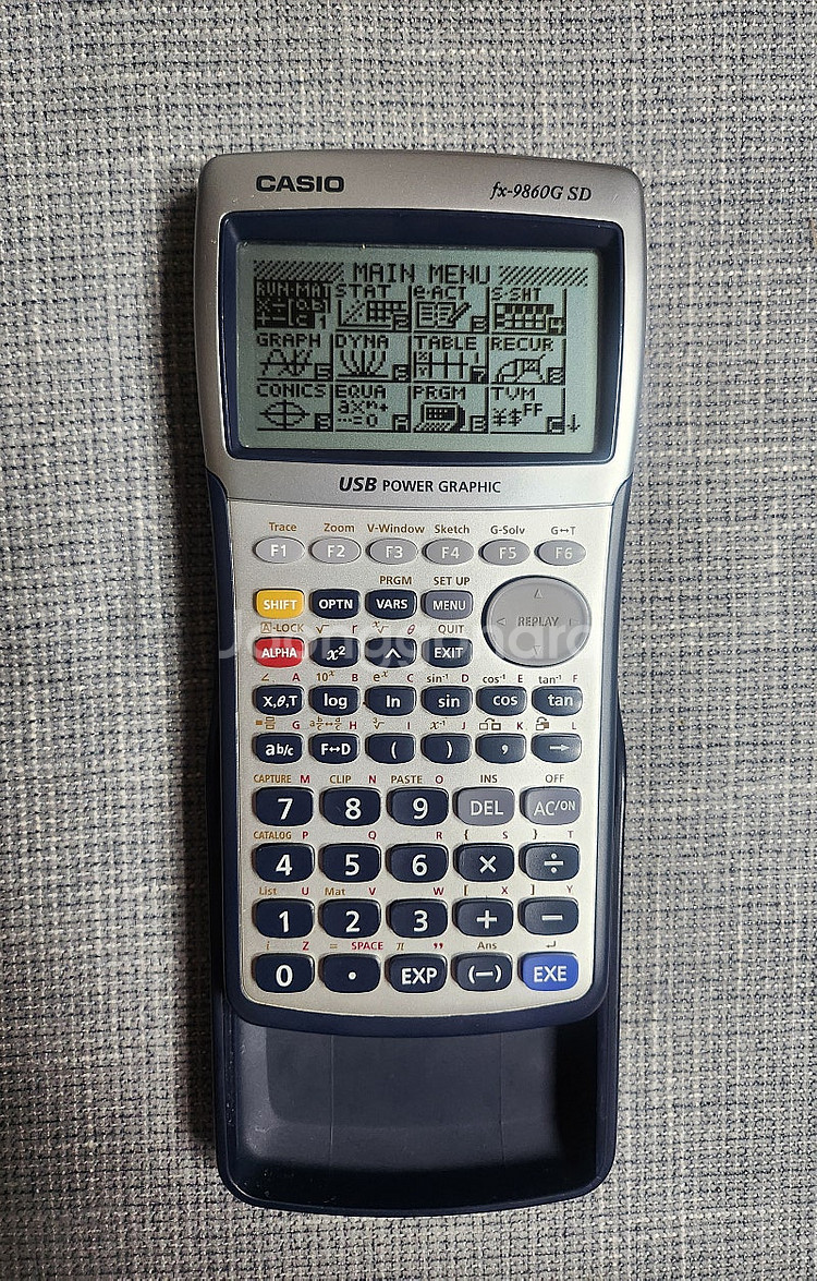 카시오 9860G 공학용 계산기 팝니다.--0