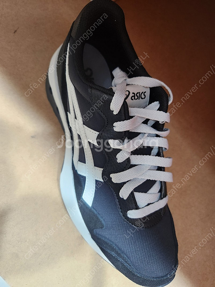 아식스 조거 런닝화 230~250사이즈 팝니다--0